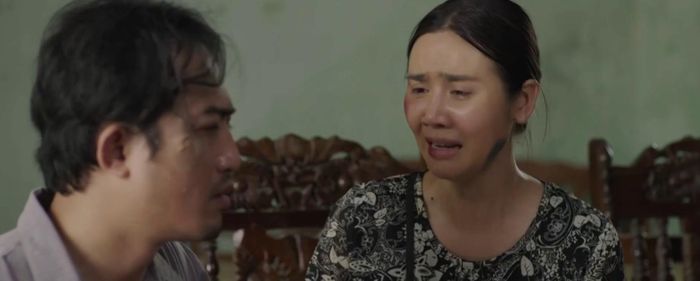 Hạnh chủ động nói lời đề nghị ly hôn chồng. Ảnh VTV