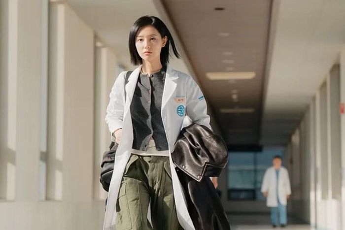Khán giả rất thích thú với vai diễn mới của cô.