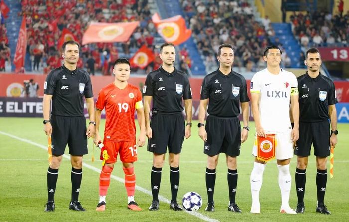 Đây là trận sân nhà đầu tiên của Công an Hà Nội FC tại đấu trường số 1 châu Á