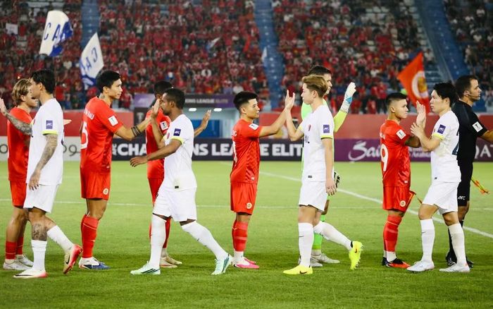 Dù chưa thể giành điểm, song CLB Công an Hà Nội đã có màn trình diễn đáng khen ở trận đấu sân nhà đầu tiên trong lịch sử dự C1 châu Á.