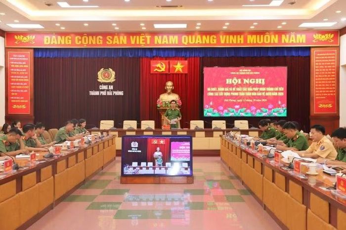  Quang cảnh hội nghị 