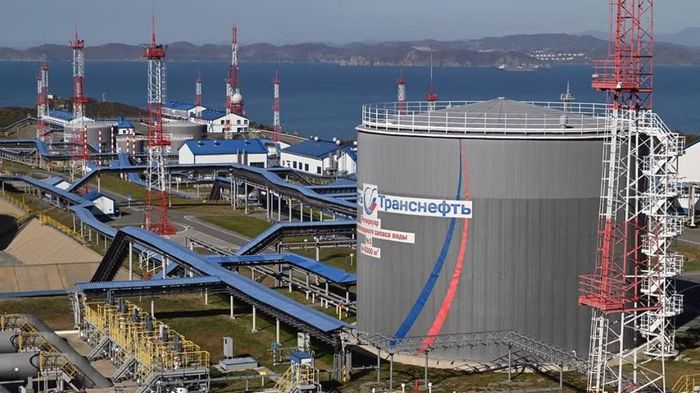 Một quan chức cấp cao Ukraine nói với Kyiv Independent rằng đại diện các nước Đức, Pháp, Anh, Liên minh châu Âu (EU) và Tổ chức Hiệp ước Bắc Đại Tây Dương (NATO) cũng sửng sốt trước diễn biến này.