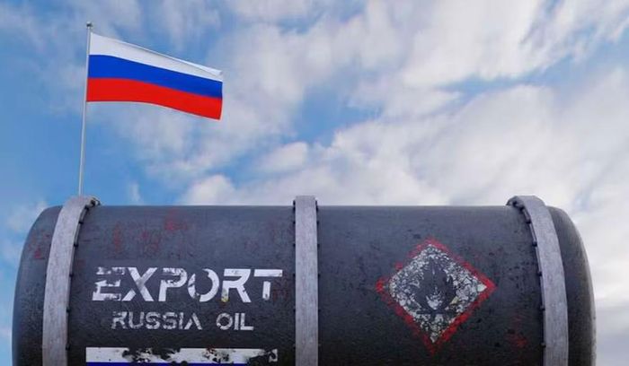 Khoảng 1 giờ sau, ông Trump thông báo trên mạng xã hội Truth Social rằng cuộc thảo luận với ông Putin diễn ra thành công. Theo tuyên bố của Tổng thống Mỹ, Nga sẽ cung cấp hàng triệu tấn dầu diesel cho Mỹ và thị trường toàn cầu.