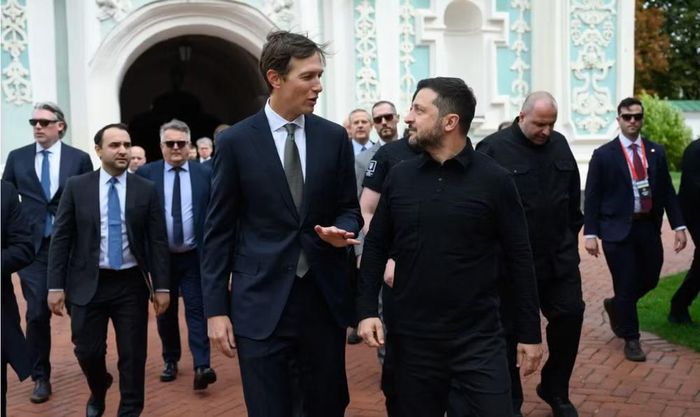 Ông Zelensky cho biết trước cuộc gặp, ông đã trao đổi với đặc phái viên Mỹ Steve Witkoff và Jared Kushner về khả năng tạo đột phá ngoại giao trước mùa đông và cuộc bầu cử giữa kỳ tại Mỹ.