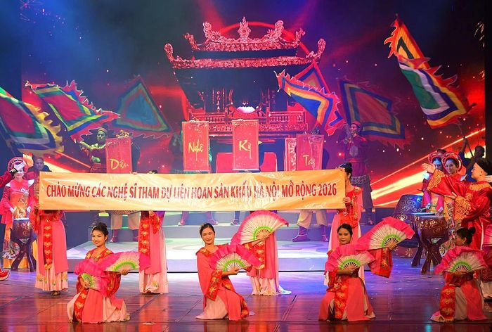 Lễ khai mạc diễn ra tối 14/10, mở đầu chuỗi hoạt động nghệ thuật trong khuôn khổ liên hoan.