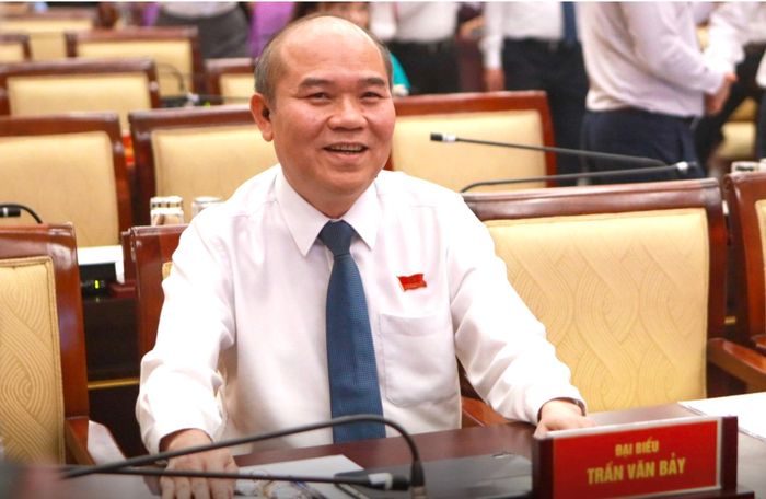  Phó chủ tịch UBND TP.HCM Trần Văn Bảy. 