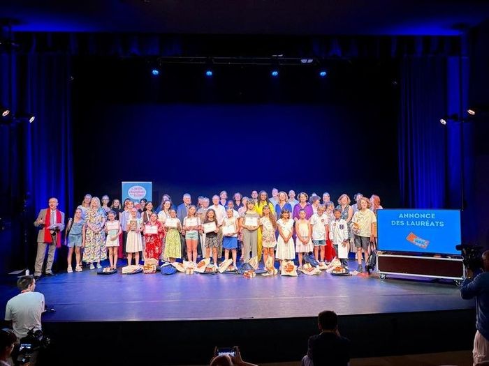  Chương trình Les Petits champions de la lecture (Những nhà vô địch đọc sách nhí) thu hút hơn 220.000 học sinh tiểu học. Ảnh: Bộ Giáo dục Pháp. 