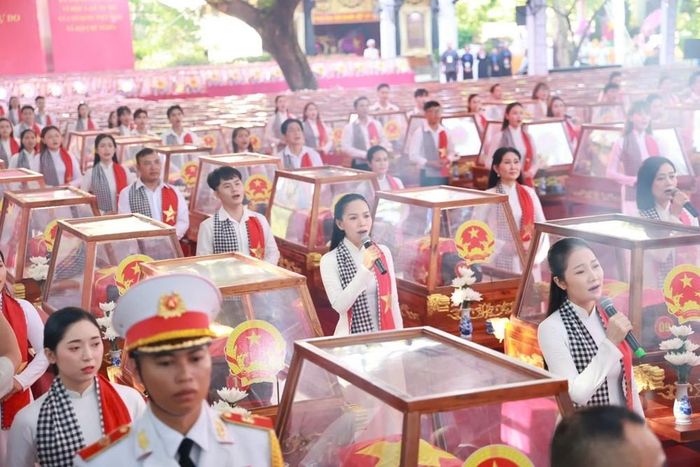 Hài cốt các Anh hùng liệt sĩ sẽ được di quách về an táng, hương khói tại Nghĩa trang liệt sĩ Thành phố Hồ Chí Minh ở phường Long Bình. Ảnh: Mạnh Linh - TTXVN