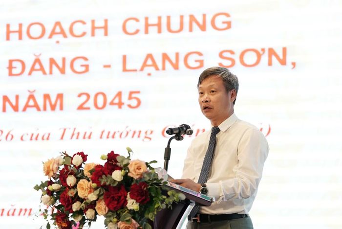 Đại diện Bộ Xây dựng phát biểu tại sự kiện. (Ảnh: TRÍ DŨNG)