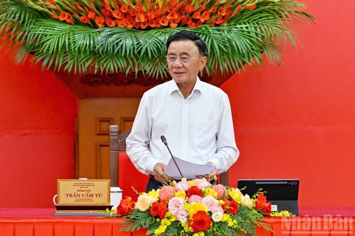 Thường trực Ban Bí thư Trần Cẩm Tú: Tinh thần chung là tất cả các kiến nghị, đề xuất phải được khẩn trương xem xét, giải quyết, đi thẳng vào vấn đề, rõ ràng, cụ thể. (Ảnh: THỦY NGUYÊN)