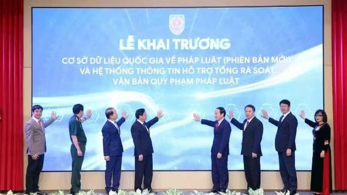 Lễ khai trương Cơ sở dữ liệu quốc gia về pháp luật (phiên bản mới), Hệ thống thông tin hỗ trợ tổng rà soát văn bản quy phạm pháp luật. (Ảnh: TL)