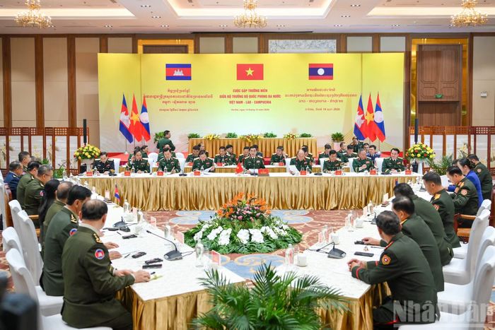 Quang cảnh cuộc gặp. (Ảnh: THẾ ĐẠI)
