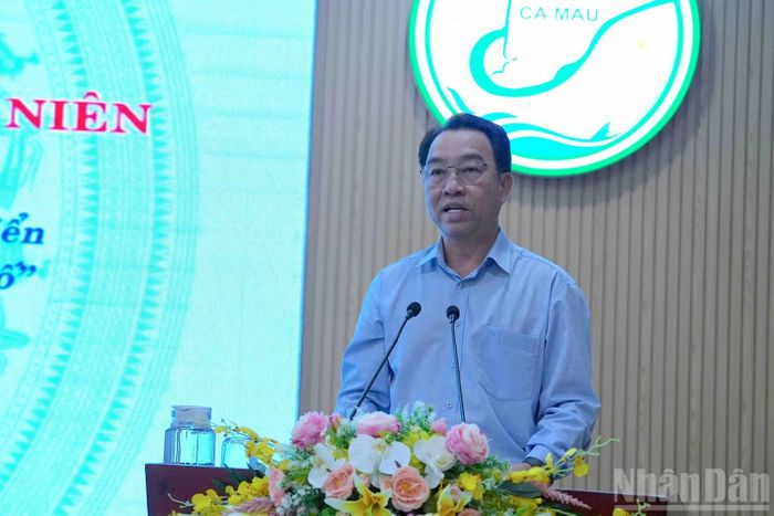 Phó Bí thư Tỉnh ủy, Chủ tịch Ủy ban nhân dân tỉnh Cà Mau Lữ Quang Ngời phát biểu chỉ đạo kết luận hội nghị. (Ảnh: HỮU TÙNG)