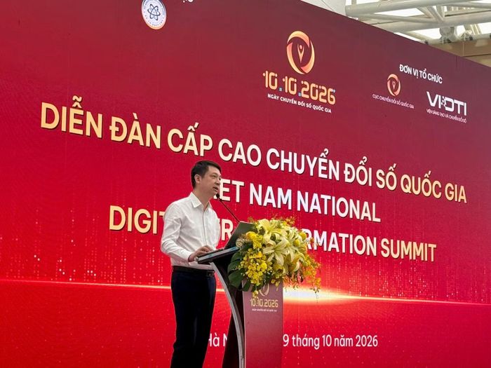 Cục trưởng Cục Chuyển đổi số quốc gia (Bộ Khoa học và Công nghệ) Trần Duy Ninh phát biểu khai mạc Diễn đàn (Ảnh: TRÀ MY)