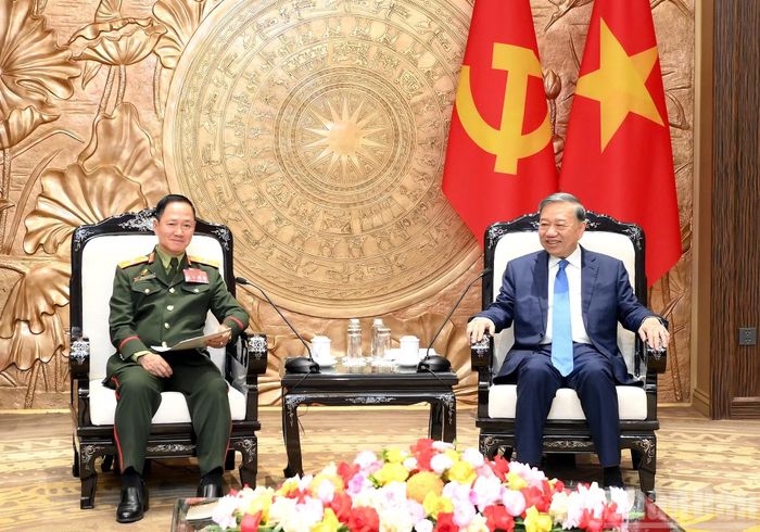 Tổng Bí thư, Chủ tịch nước Tô Lâm tiếp Đại tướng Khamliang Outhakaysone, Ủy viên Bộ Chính trị, Phó Thủ tướng Chính phủ, Bộ trưởng Quốc phòng Lào.