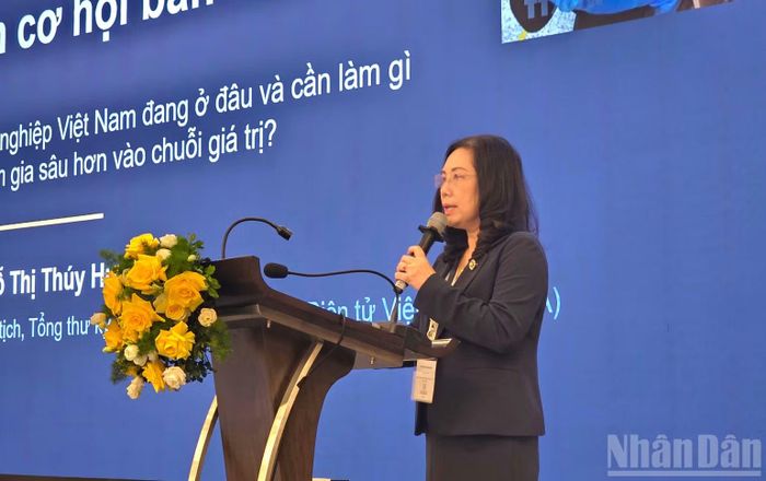 Bà Đỗ Thị Thúy Hương - Phó Chủ tịch, Tổng Thư ký Hiệp hội Doanh nghiệp Điện tử Việt Nam (VEIA).(Ảnh: KIM DUNG)