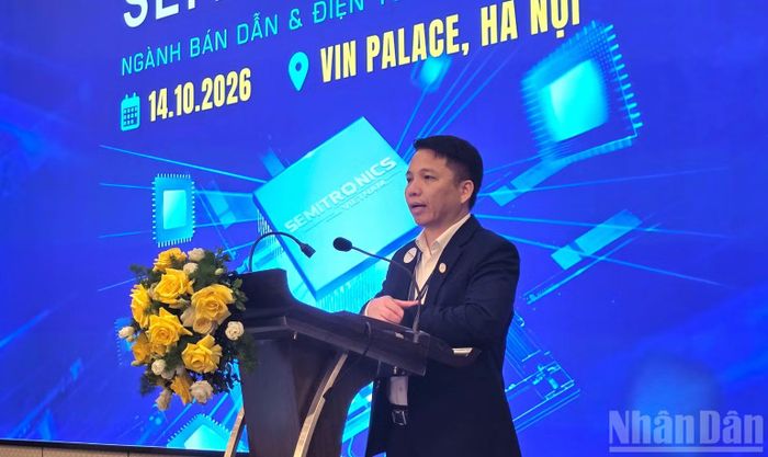 Ông Nguyễn Anh Tuấn, Giám đốc Trung tâm quốc gia hỗ trợ sản xuất thử chip bán dẫn. (Ảnh: KIM DUNG)