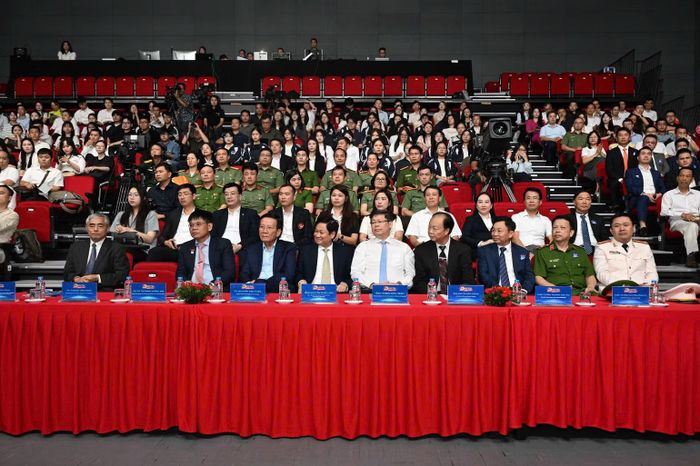 Các đại biểu tham dự Lễ trao Giải thưởng Chuyển đổi số Việt Nam. (Ảnh: Hội Truyền thông số Việt Nam)