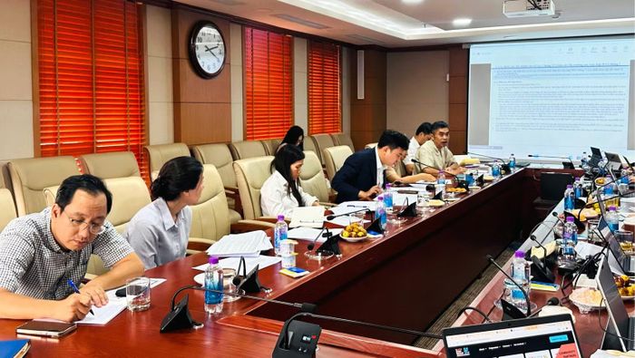 Các đại diện của Ủy ban Chứng khoán Nhà nước Việt Nam. (Ảnh: JICA)