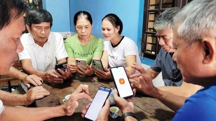 Huế hướng đến tiếp tục gắn chuyển đổi số với cải cách hành chính, nâng cao chất lượng dịch vụ công và chất lượng phục vụ người dân, doanh nghiệp. (Ảnh: Th.Hoài)