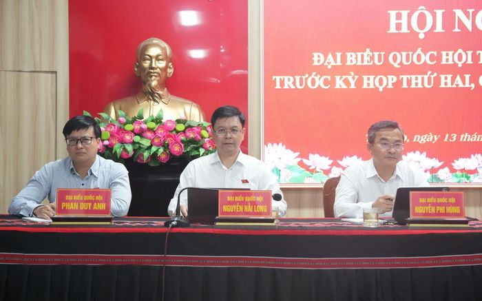 Đoàn ĐBQH TP Đà Nẵng tiếp xúc cử tri tại xã Trà Tập và Trà Tân.