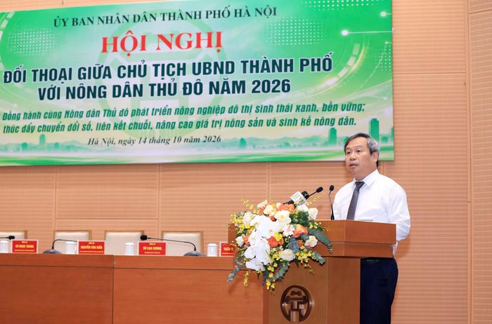  Chủ tịch UBND TP Hà Nội phát biểu tại hội nghị. Ảnh: VIẾT THÀNH 