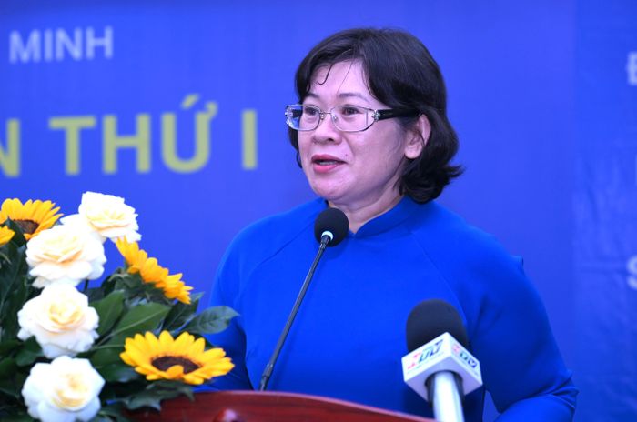  Phó Bí thư Thành ủy TPHCM Văn Thị Bạch Tuyết phát biểu chỉ đạo tại đại hội. Ảnh: VĂN MINH 