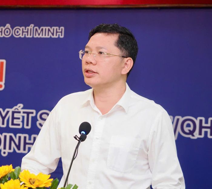 Phó Chủ tịch UBND TPHCM Hoàng Nguyên Dinh. Ảnh: HOÀNG HÙNG