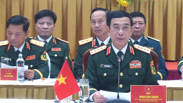  Đại tướng Phan Văn Giang phát biểu tại cuộc gặp. Ảnh: TRẦN BÌNH 