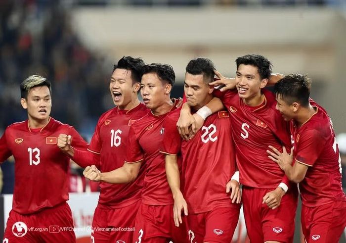 Ba đội thi đấu vòng tròn một lượt. Việt Nam gặp Đài Bắc Trung Hoa ngày 11/11, sau đó đối đầu Cộng hòa Kyrgyz ngày 15/11.