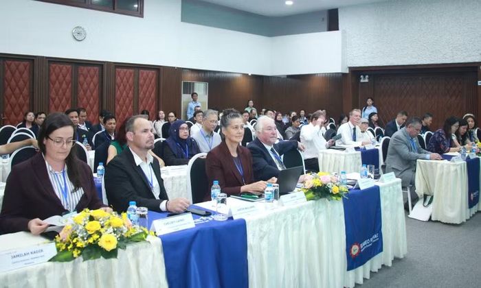Hội thảo có sự tham gia của khoảng 100 đại biểu, báo cáo viên trong và ngoài khu vực Đông Nam Á.