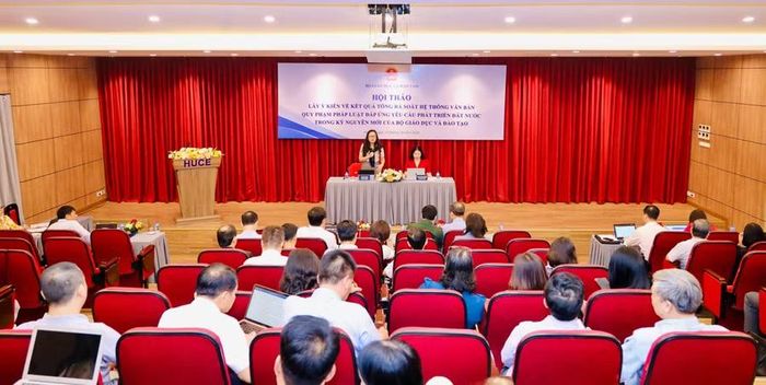 Quang cảnh buổi thảo luận.