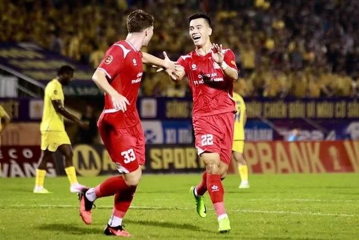 Bàn thắng vào lưới Sông Lam Nghệ An trong trận hòa 1-1 không chỉ mang ý nghĩa cá nhân mà còn cho thấy tiền đạo sinh năm 1997 vẫn duy trì được bản năng săn bàn sau khi chuyển sang khoác áo CLB CA TP.HCM. Ảnh: CA TPHCM