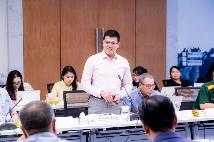 Ông Nguyễn Anh Dương, Trưởng phòng Nghiên cứu tổng hợp và hội nhập quốc tế, Viện Nghiên cứu Chính sách và Chiến lược, Ban Chính sách, Chiến lược Trung ương