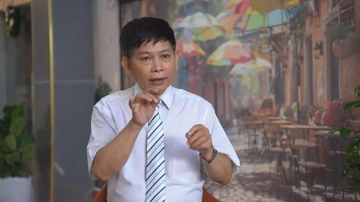 Chuyên gia kinh tế Nguyễn Hoàng Dũng cho rằng nguyên tắc quan trọng khi bổ sung các yêu cầu quản lý mới là bảo đảm tính thống nhất, ổn định của chính sách.