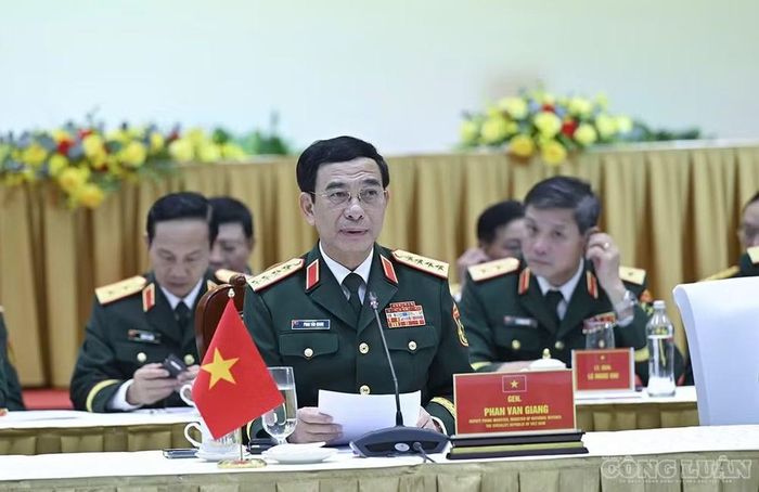 Đại tướng Phan Văn Giang phát biểu.