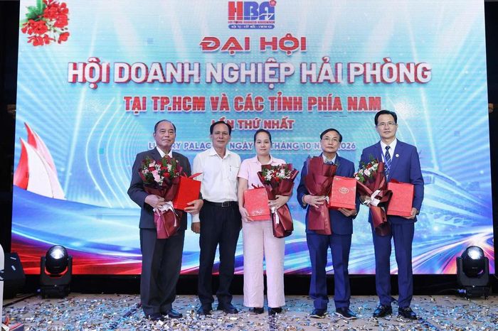 Vinh danh các đơn vị đồng hành cùng Hội