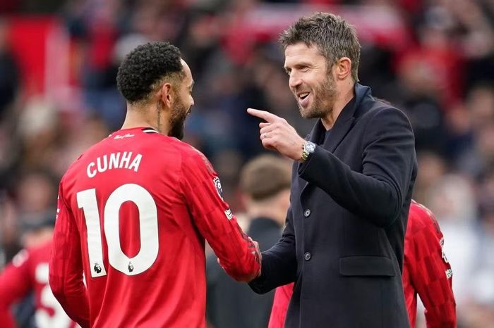 Với Carrick, MU cũng chỉ thăng hoa một thời gian ngắn