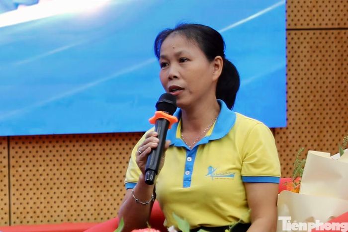 Chị Nguyễn Thu Hương Thủy chia sẻ tại diễn đàn.