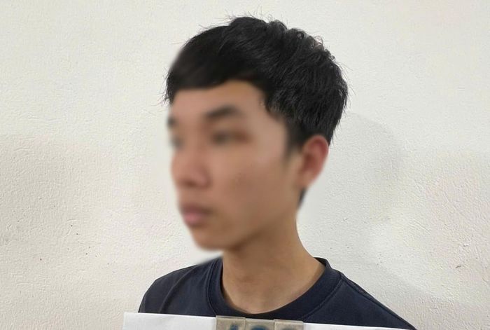 Bị can Trần Việt C. giao xe cho người không đủ điều kiện điều khiển phương tiện, gây tai nạn giao thông (Ảnh: Công an Ninh Bình)