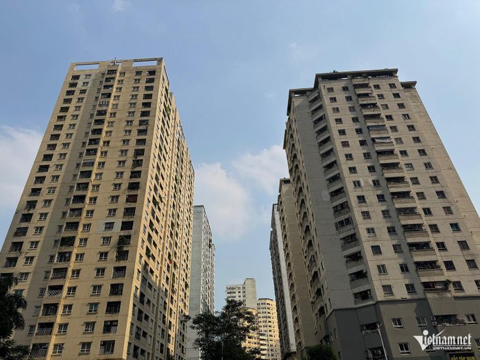 Những chung cư xây dựng đầu tiên tại Khu đô thị Văn Khê. Ảnh: D.Anh
