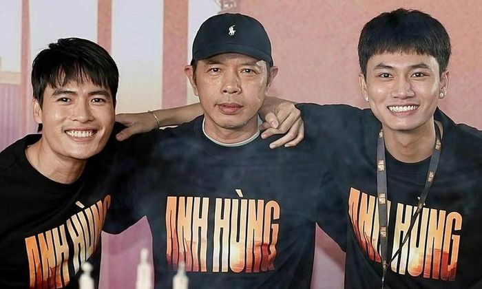Đoàn Thế Vinh được các đàn anh, đàn chị nâng đỡ trong nghề. 