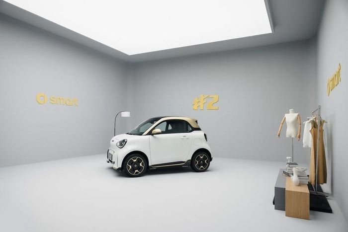  Xe có chiều dài 2.746mm, nhỉnh hơn 51mm so với Fortwo thế hệ trước.