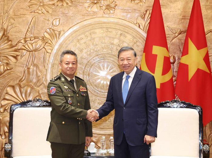 Tổng Bí thư, Chủ tịch nước Tô Lâm tiếp Đại tướng Tea Seiha, Phó Thủ tướng, Bộ trưởng Quốc phòng Campuchia. Ảnh: TTXVN