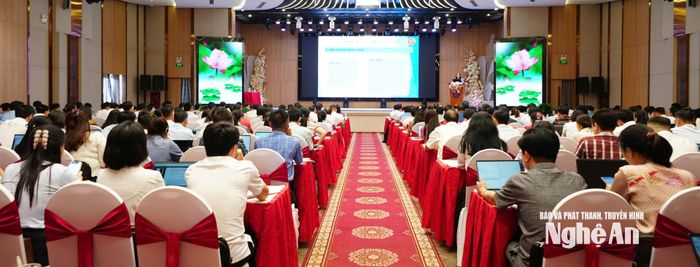Hội nghị tập huấn nghiệp vụ kiểm tra, giám sát, thi hành kỷ luật Đảng cho cán bộ cơ sở. Ảnh: CSCC
