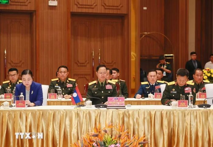 Đại tướng Khamliang Outhakaysone, Uỷ viên Bộ Chính trị, Phó Thủ tướng Chính phủ, Bộ trưởng Bộ Quốc phòng Lào tại cuộc gặp. (Ảnh: Trọng Đức/TTXVN)