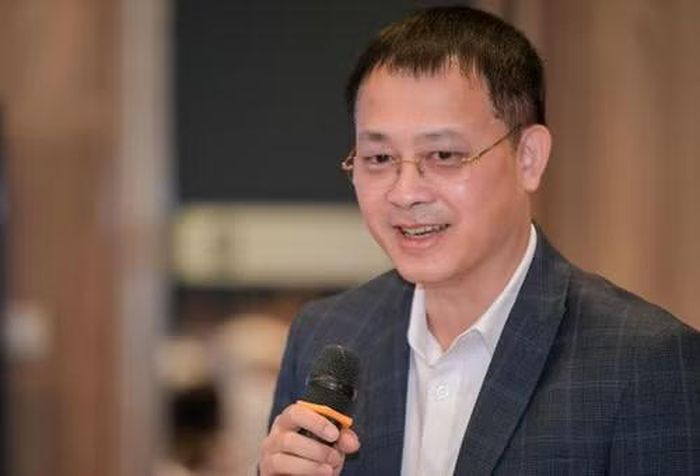 Ông Đỗ Hồng Cẩm - Phó Cục trưởng Cục Hàng không Việt Nam chia sẻ tại hội thảo. (Ảnh: Vietnam+)