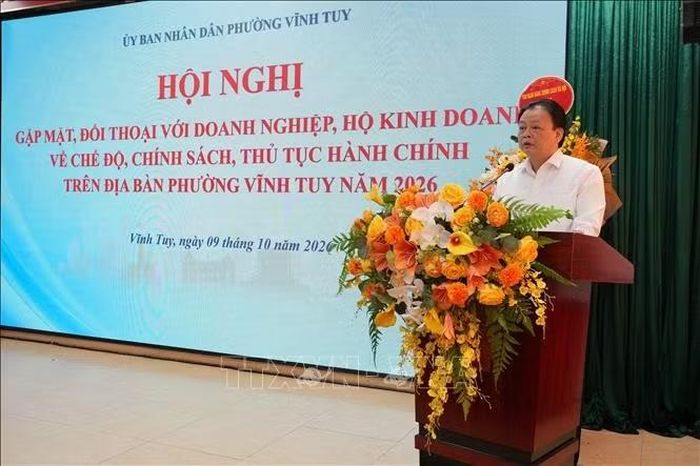 Chủ tịch UBND phường Vĩnh Tuy Vũ Văn Hoạt nhấn mạnh ưu tiên các chương trình hỗ trợ cho doanh nghiệp phát triển kinh tế trên địa bàn.