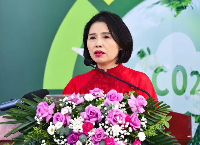 TS. Nguyễn Thị Thu Hà, Giám đốc Trường Đào tạo cán bộ kiêm Phó trưởng ban Chỉ đạo ESG, Agribank.
