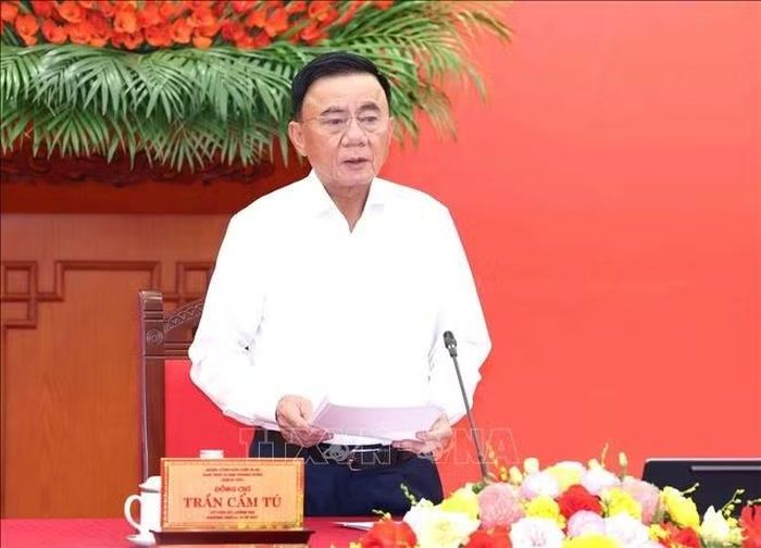 Đồng chí Trần Cẩm Tú, Uỷ viên Bộ Chính trị, Thường trực Ban Bí thư phát biểu chỉ đạo hội nghị. Ảnh: Phương Hoa/TTXVN